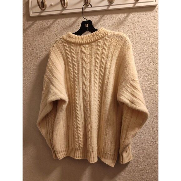 Ivory Fishermen's Sweater Made in Scotland 100% Pure New Wool Size 46 - Picture 3 of 4
